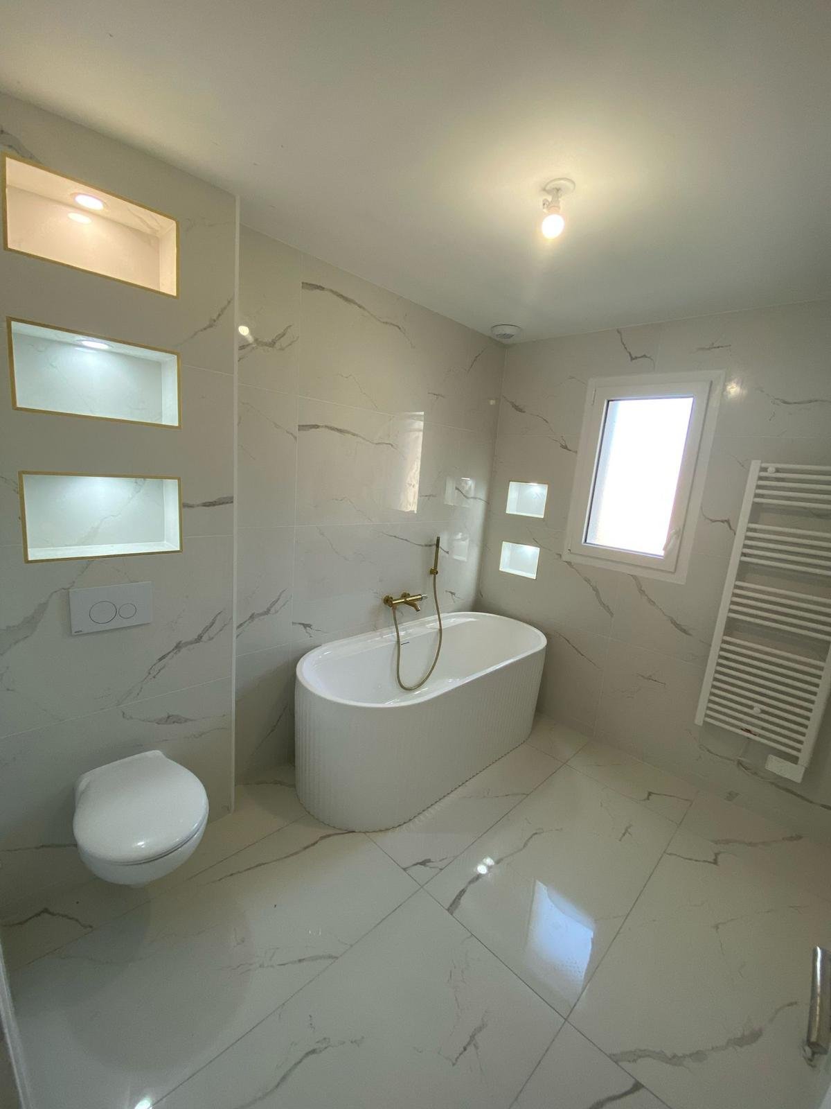 Pose de cuisine, crédence et raccordements – Pantin